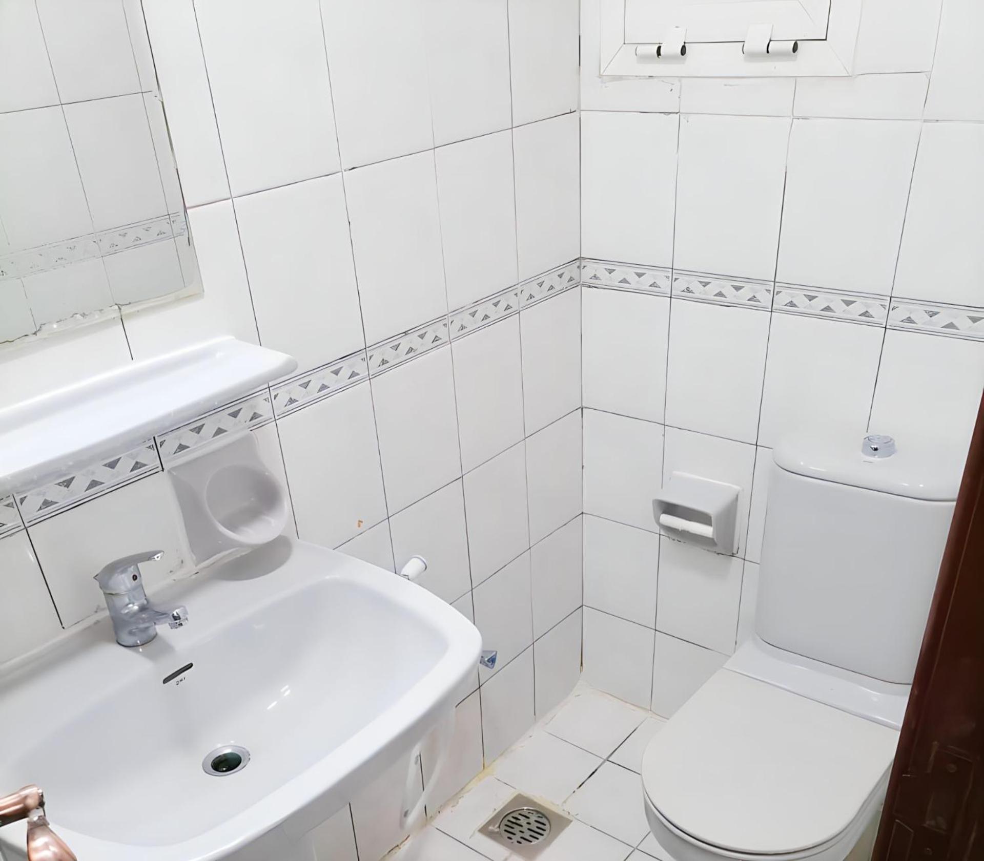 Corniche Street - Superb Lovely Room Abu Dhabi Exterior photo